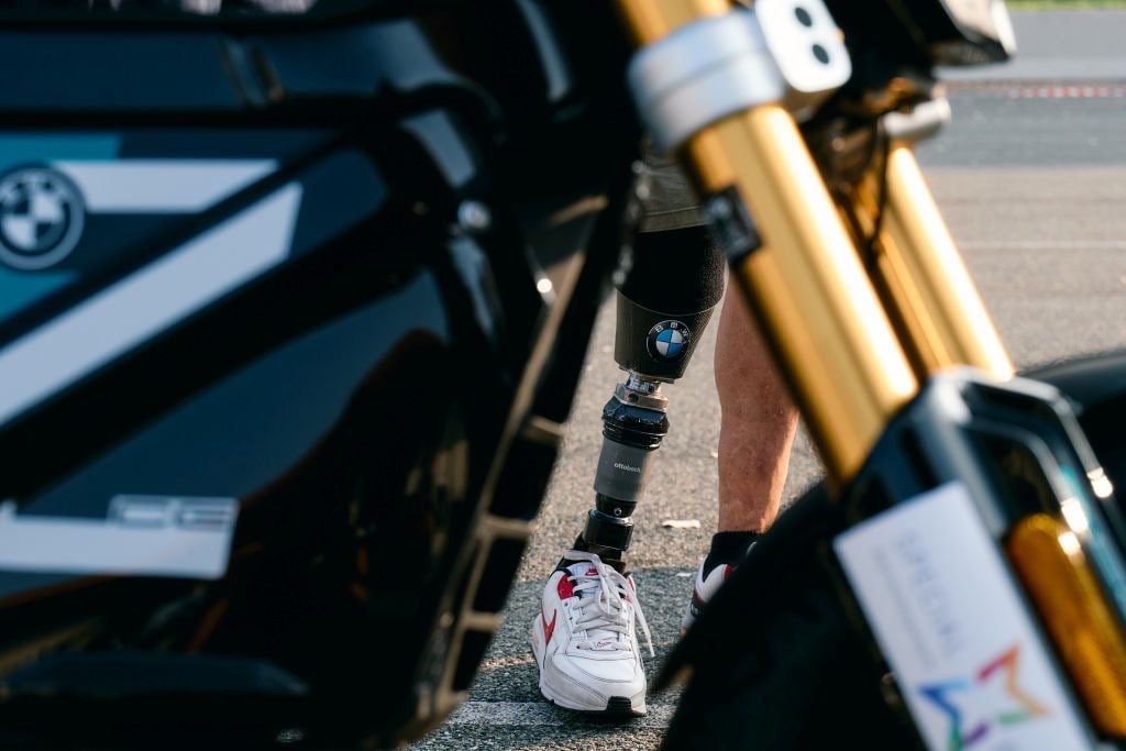 Una giornata in pista coi piloti disabili